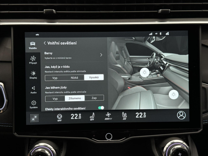 Lynk & Co 01 PHEV DCT AUT 1.maj