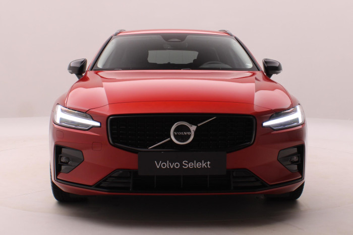 Volvo V60 B4 DARK PLUS AUT CZ