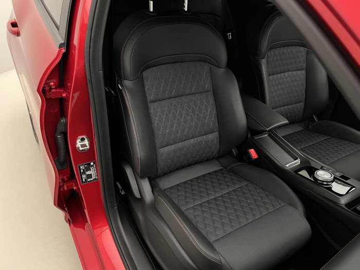 MG MG3 EXCLUSIVE HYBRID+ AUT CZ 1.maj 1.5 Exclusive