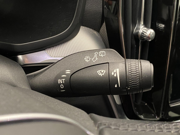 Volvo V60 CC D4 AWD MOMENTUM AUT 2.0 d CC CC Momentum