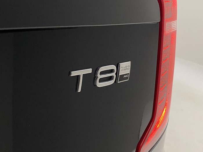 Volvo XC90 T8 AWD ULTRA DARK AUT CZ 7m