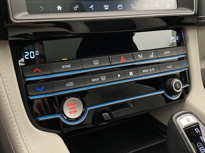 Jaguar F-Pace 5.0 V8 SVR AWD AUT 5.0 V8