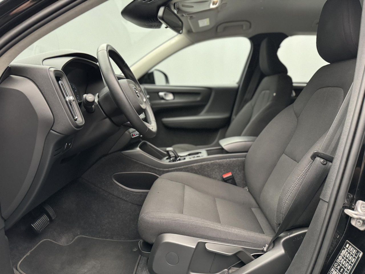 Volvo XC40 T2 MOMENTUM CORE CZ 1.5 Momentum