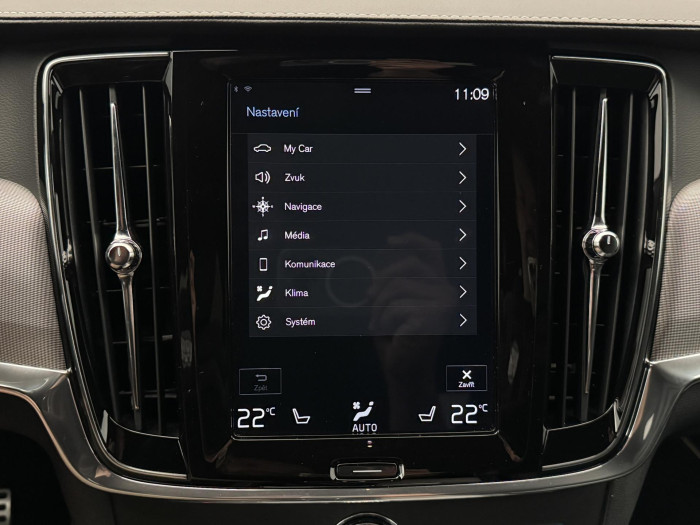Volvo V90 T4 R-DESIGN AUT