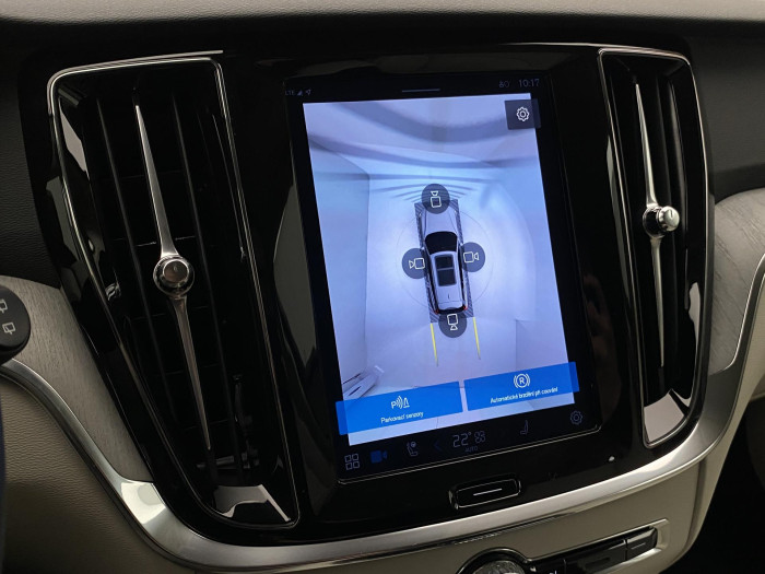 Volvo V60 T6 AWD PLUG-IN BRIGHT PLUS