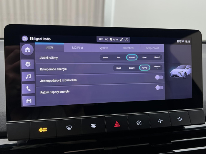 MG MG4 ELEGANCE 64kWh AUT Elegance