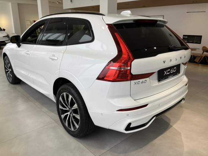 Volvo XC60 B5 AWD AUT DARK PLUS