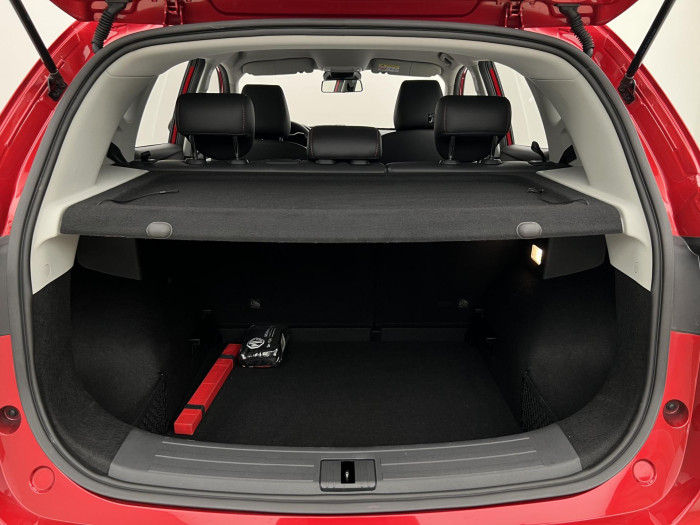 MG ZS 1.0T EXCLUSIVE AUT CZ 1.maj. 1.0 Exclusive