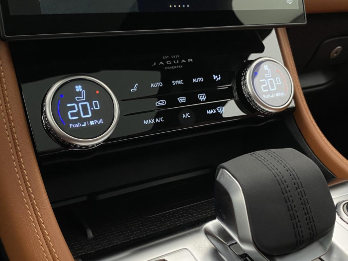 Jaguar F-Pace D300 R-DYNAMIC HSE AWD AUT 3.0 d Dynamic