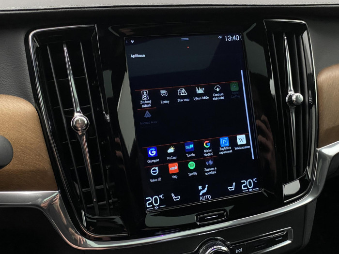 Volvo S90 T8 TWIN ENGINE INSCRIPTION