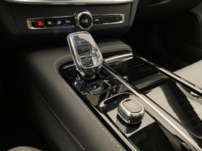 Volvo V90 T6 AUT R-DESIGN RECHARGE