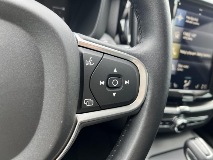 Volvo XC60 D4 AWD MOMENTUM Aut 1.maj. 2.0 d Momentum