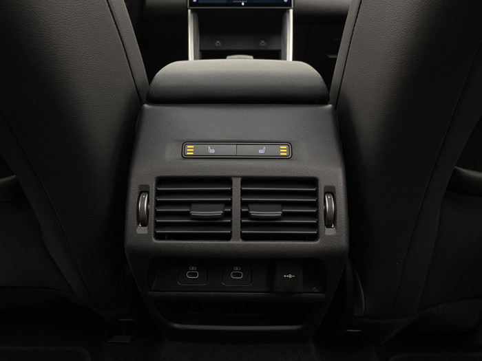 Land Rover Discovery Sport D200 DYNAMIC SE AWD AUT 2.0 d Dynamic SE