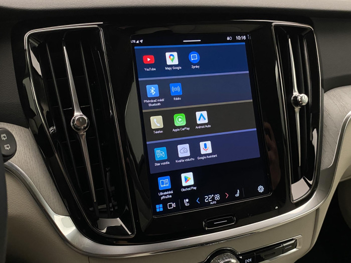 Volvo V60 T6 AWD PLUG-IN BRIGHT PLUS