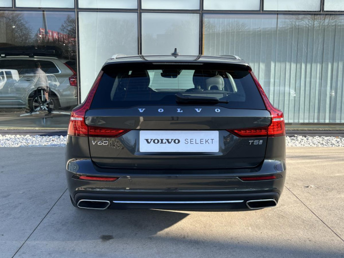 Volvo V60 T5 INSCRIPTION Aut REZERVACE
