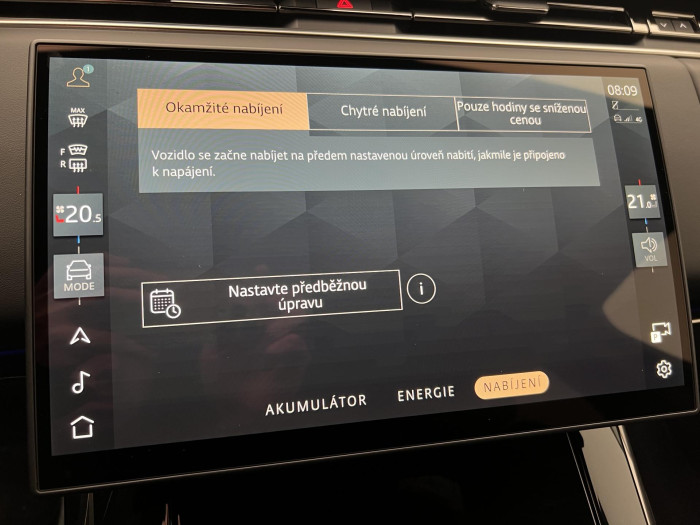 Land Rover Range Rover Sport P550e AUTOBIOGRAPHY REZERVACE