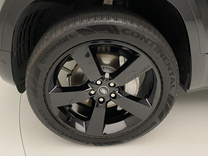 Land Rover Defender 110 D300 X-DYNAMIC HSE AWD AUT 3.0 d Dynamic