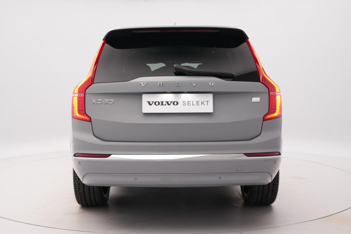 Volvo XC90 T8 AWD RECHARGE PLUS DARK 7M