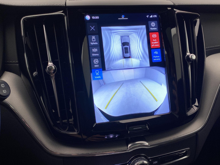 Volvo XC60 B5 AWD BLACK EDITION ULTRA 2.0 Edition