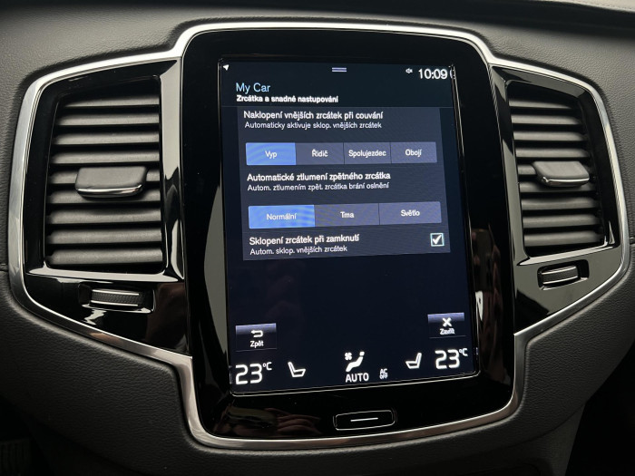 Volvo XC90 B5 AWD INSCRIPTION AUT CZ
