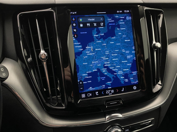 Volvo XC60 B5 AWD MOMENTUM AUT 2.0 Momentum