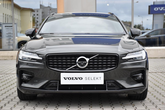 Volvo V60 B4 R-Design AUT 1.maj.