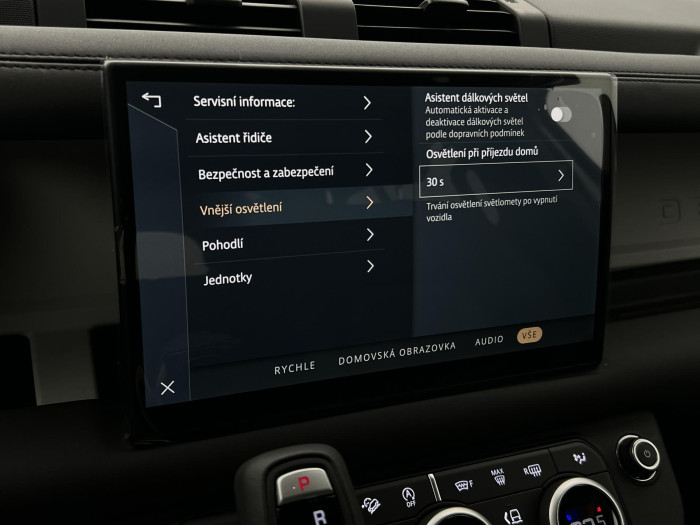 Land Rover Defender 110 D200 S AWD Aut REZERVACE 3.0 d