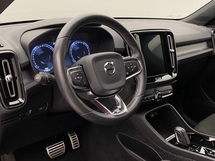 Volvo XC40 T4 AWD R-DESIGN AUT