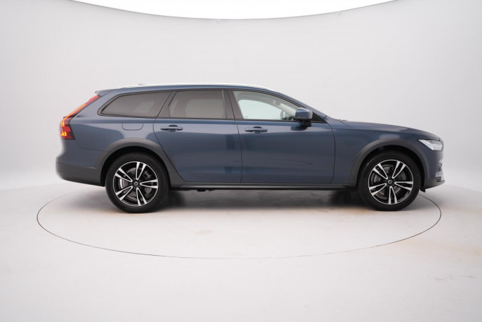 Volvo V90 CC B4 AWD PRO AUT 1.maj. 2.0 CC CC