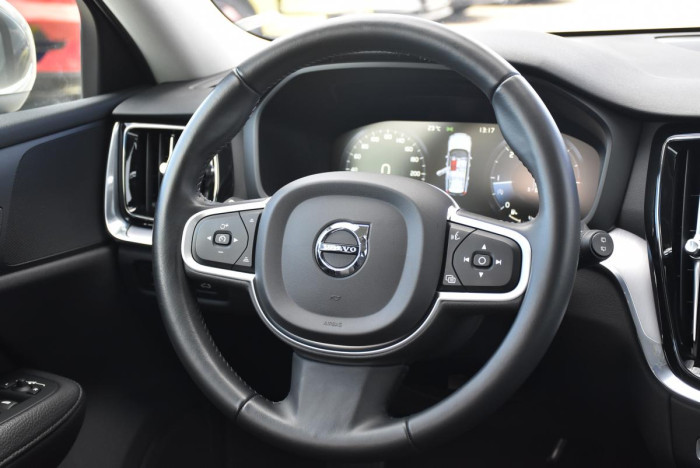 Volvo V60 D3 MOMENTUM PRO AUT 1.maj. 2.0 d Momentum