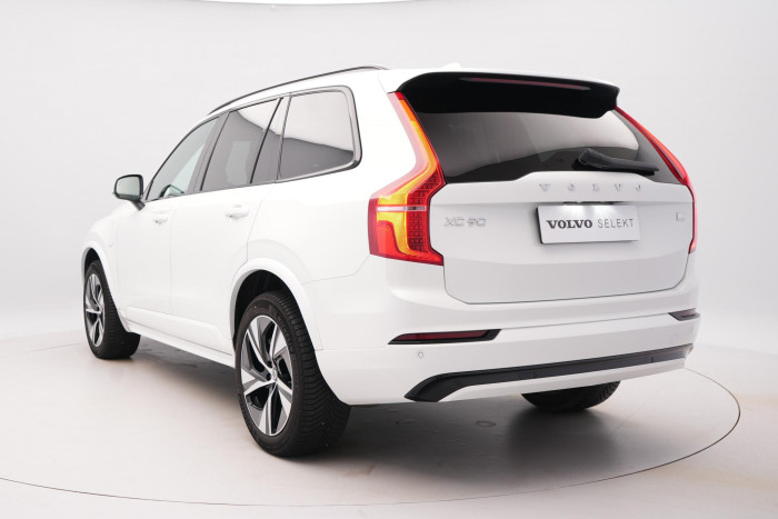 Volvo XC90 T8 AWD RECHARGE REZERVACE
