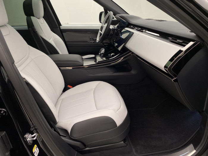 Land Rover Range Rover Sport D250 DYNAMIC SE AWD AUT 3.0 d Dynamic SE