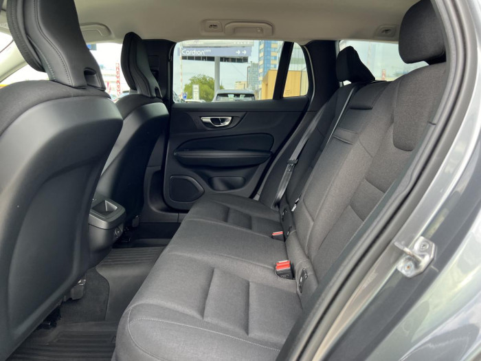Volvo V60 B4 MOMENTUM Aut 1.maj. 2.0 Momentum