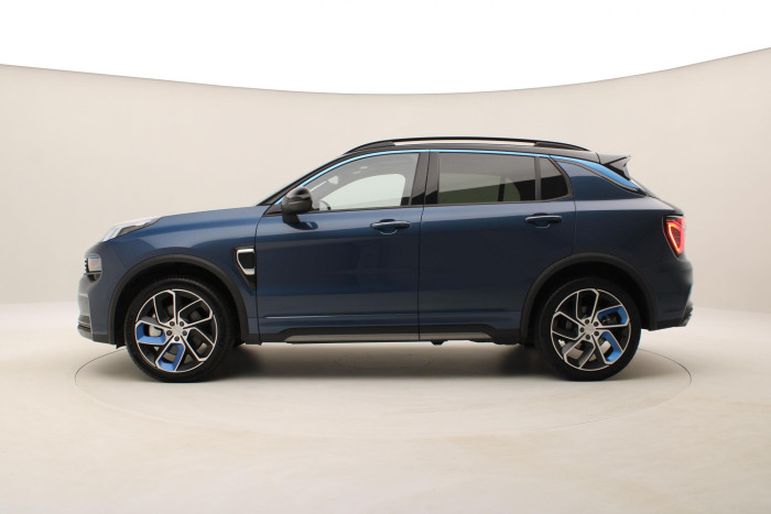 Lynk & Co 01 PHEV DCT AUT 1.maj REZERVACE