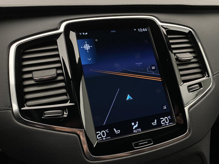 Volvo XC90 B5 AWD INSCRIPTION REZERVACE