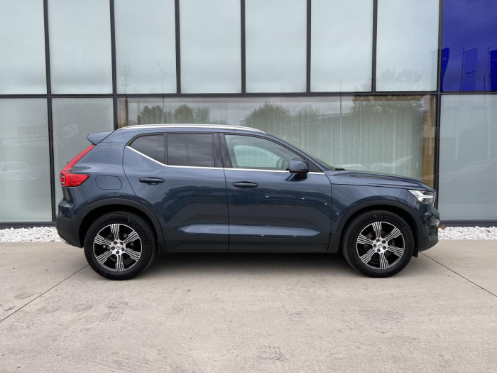 Volvo XC40 D3 INSCRIPTION 1.maj REZERVACE 2.0 d