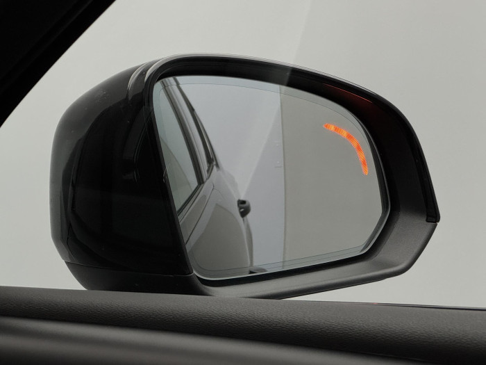 Volvo XC40 B3 DARK PLUS CZ 1.maj