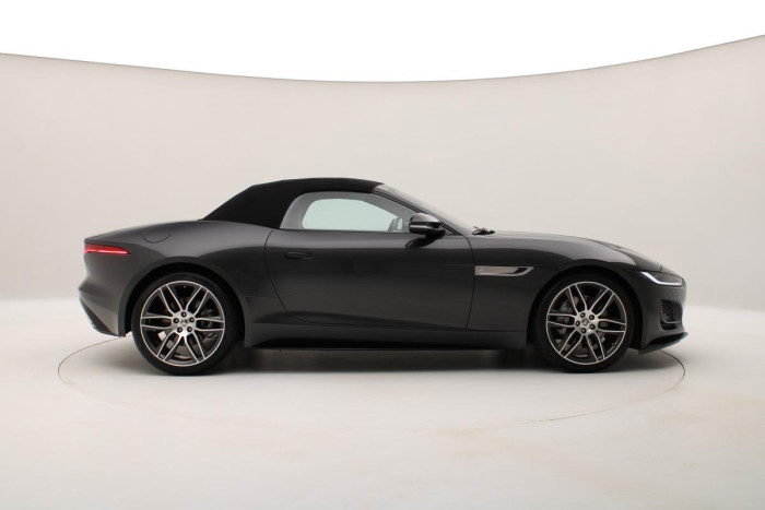 Jaguar F-Type P300 CABRIOLET RWD