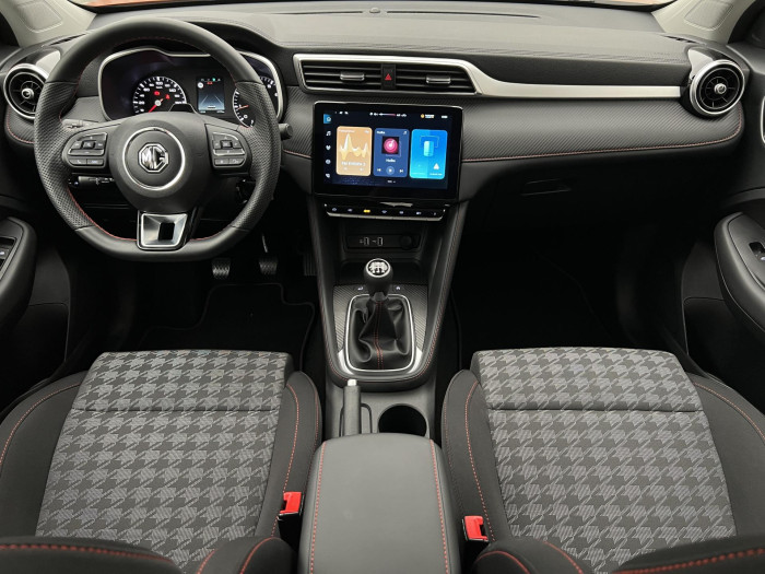 MG ZS 1.5 ESSENTIAL PLUS CZ 1.maj.