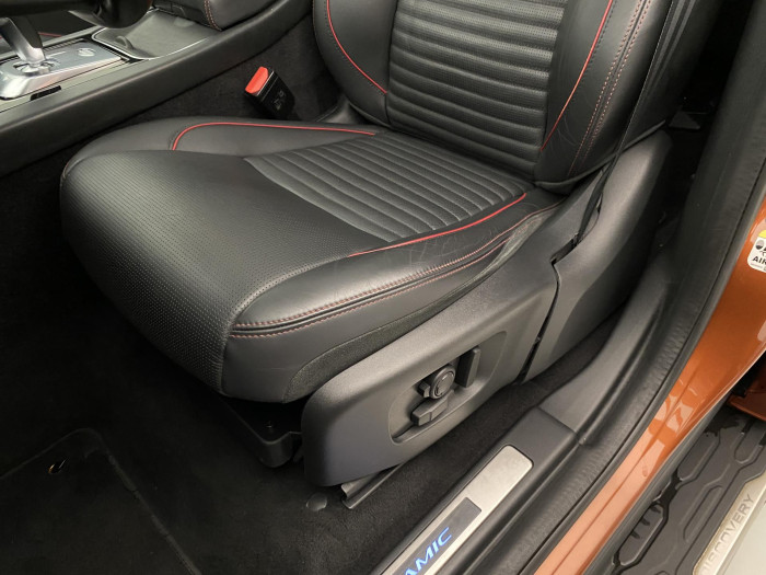 Land Rover Discovery Sport D240 HSE R-DYNAMIC AWD AUT CZ 2.0 d Dynamic