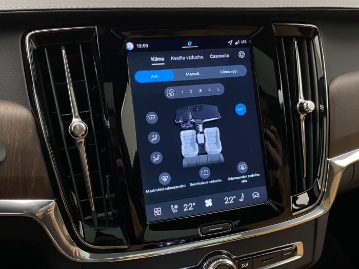 Volvo V90 T8 AWD Plug-in BRIGHT ULTRA