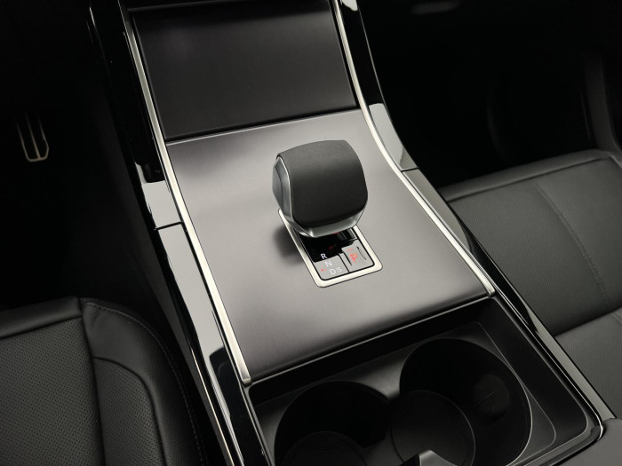 Land Rover Range Rover Velar D300 DYNAMIC SE AWD Aut 3.0 d Dynamic SE