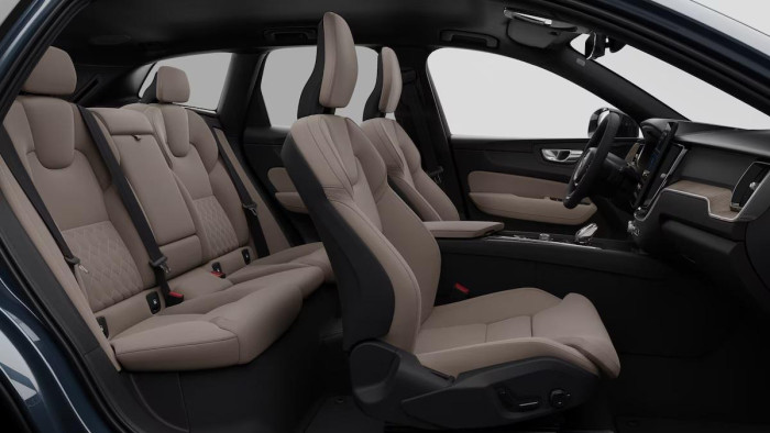 Volvo XC60 T6 AWD AUT DARK PLUS