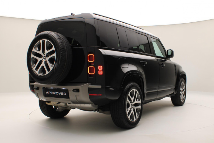 Land Rover Defender 110 D250 X-DYNAMIC SE AWD AUT 3.0 d Dynamic SE