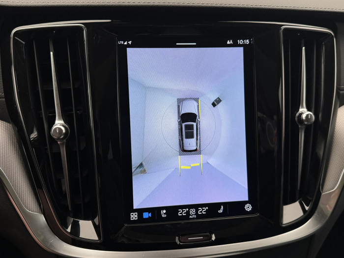 Volvo V60 B4 ULTIMATE DARK AUT