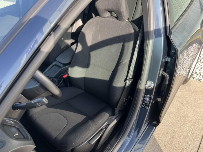 Volvo V40 D2 NAVIGACE Aut 1.maj. 2.0 d