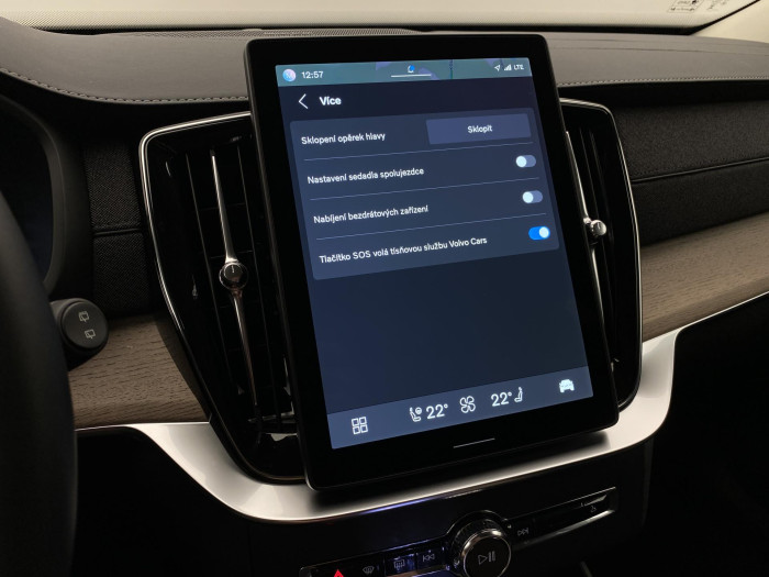 Volvo XC90 B5 AWD BRIGHT PLUS AUT CZ 7m