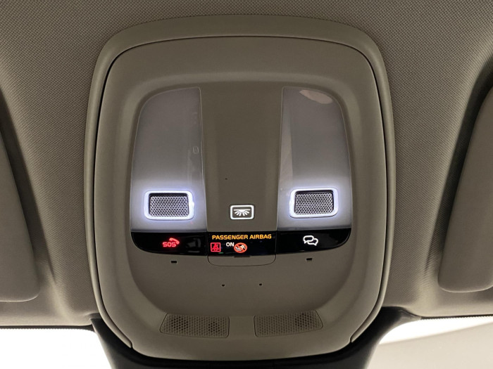 Volvo XC60 B4 AWD PLUS DARK AUT CZ