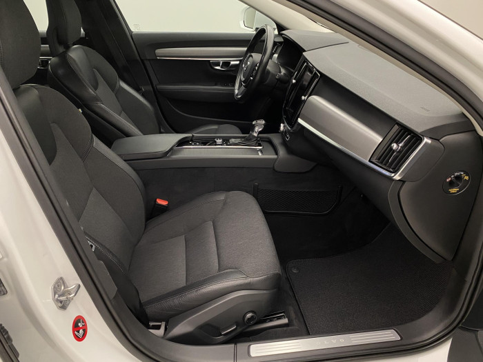 Volvo V90 T5 MOMENTUM AUT 2.0 Momentum
