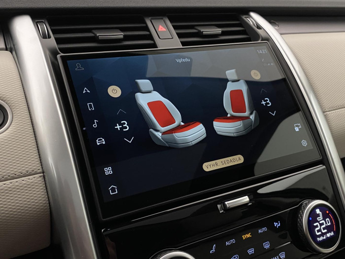 Land Rover Discovery D350 DYNAMIC SE AWD REZERVACE 3.0 d Dynamic SE